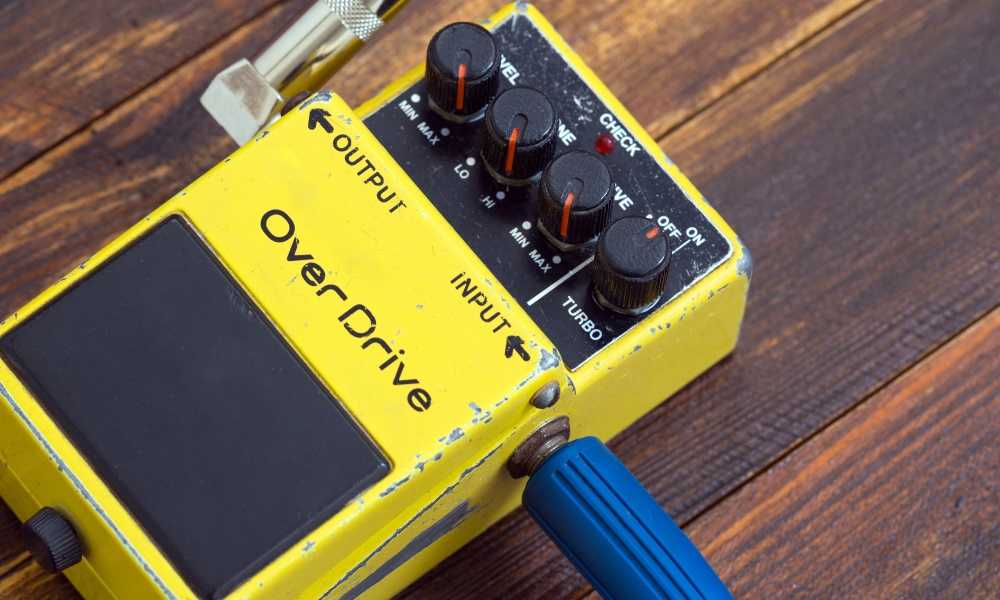 Can You Use Guitar Pedals for Vocals 3 Can You Use Guitar Pedals for Vocals 3